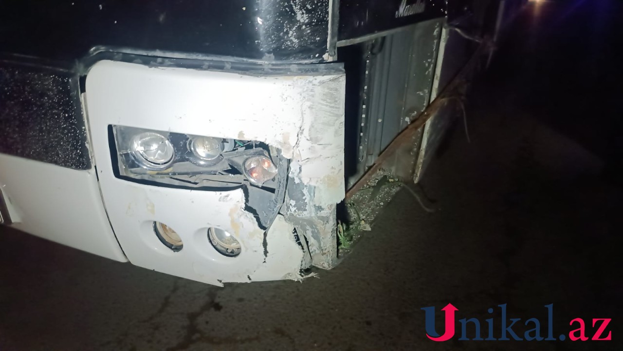 Tovuzda sərnişin avtobusu avtomobillə toqquşdu, xəsarət alan var - FOTOLAR